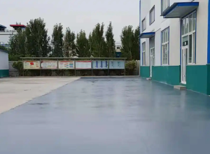 忻州彩色路面喷涂翻新的材料对冬季